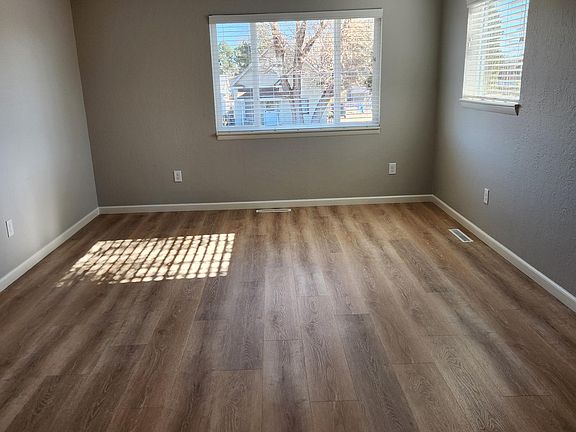 4th image of 1007 Bragdon Ave