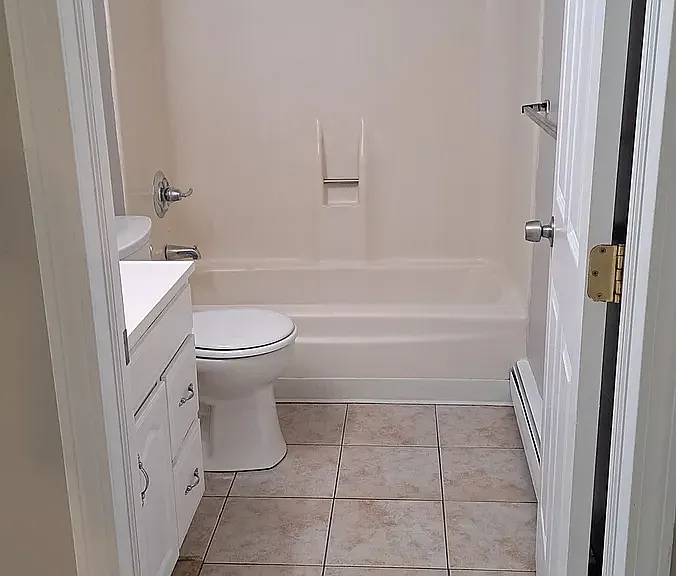 445 Mechanicsville Rd #12 — Photo 7