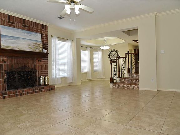 2nd image of 12322 Wealdstone Dr