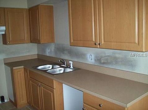 4th image of 230 81st Ave NE