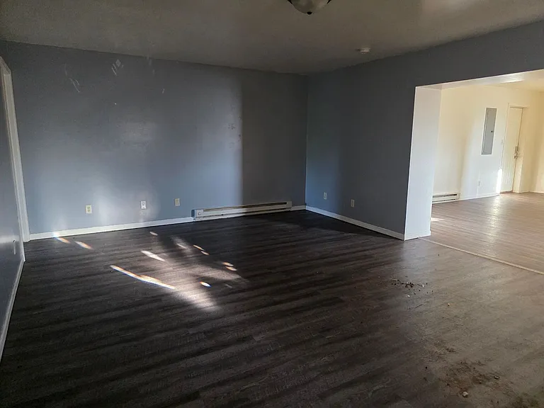 105 W Emeline St — Photo 29