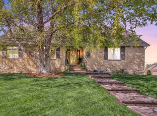 725 Normandy Rd, Newton, KS 67114