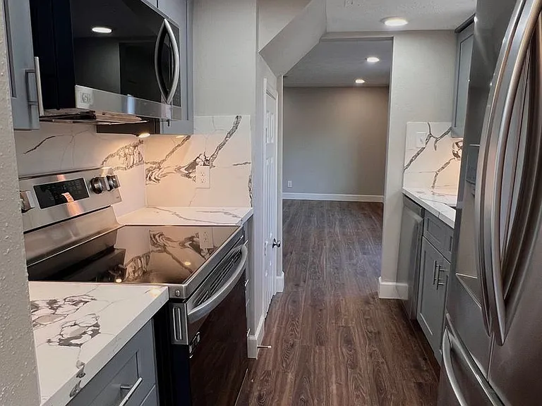 600 Bagby Ave #7E — Photo 9