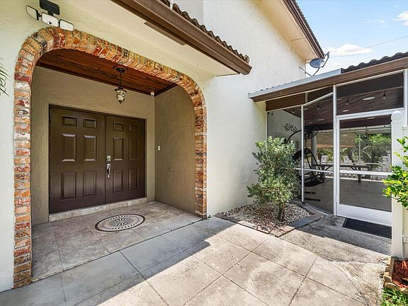 3rd image of 1111 Cherlynn Terrace