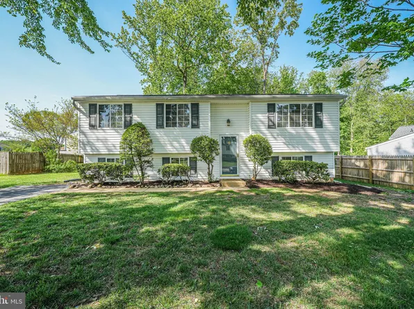 3338 Bybrook Ln, Woodbridge, VA 22192