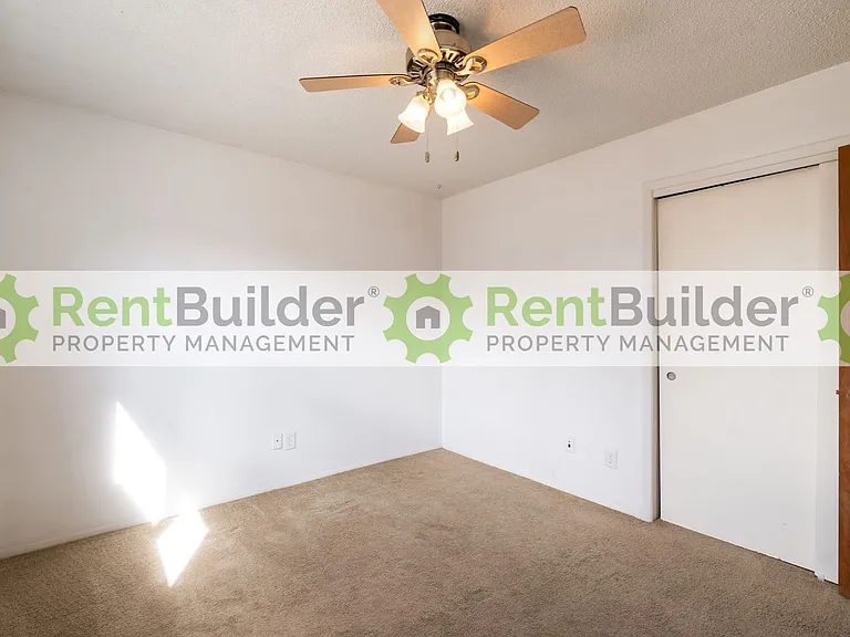 14104 Turner Pl NE — Photo 5