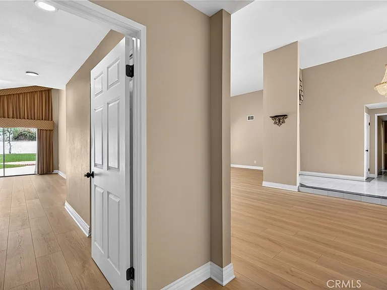 18259 Minnehaha St — Photo 21