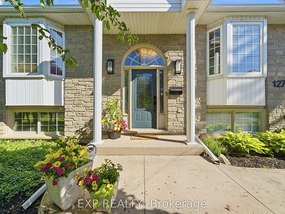 1st image of 127A Lakeshore Rd