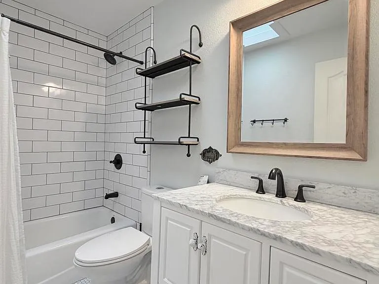 838 Calle Margarita — Photo 21