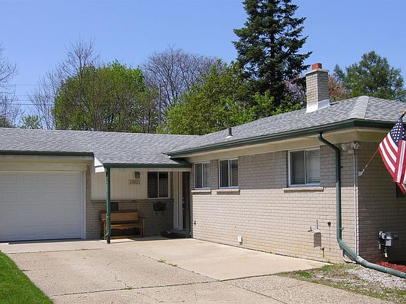 2nd image of 20021 Sunbury St