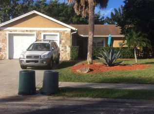 121 Arrowhead Cir, Jupiter, FL 33458