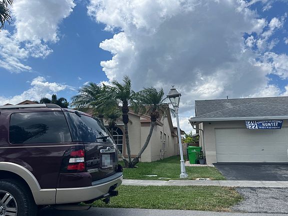2nd image of 10321 Welleby Isles Ln