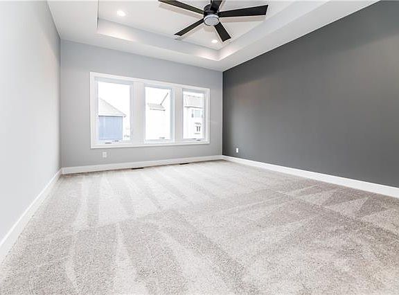 Photos are of another Noelle Model some selection May be different. Contact agent to make your sele