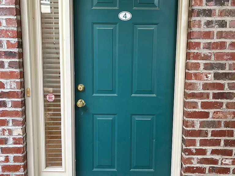 ENTRANCE DOOR