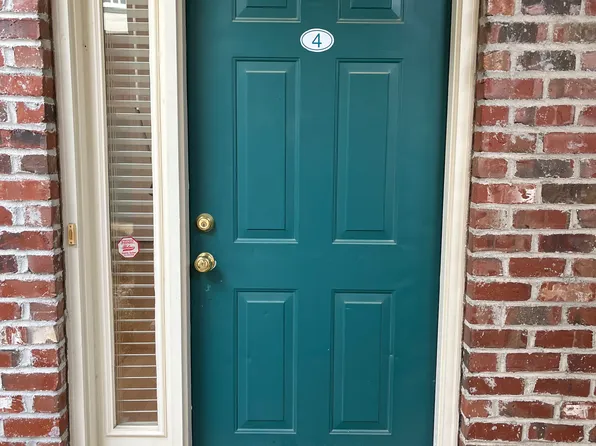 516 Lionshead Rd Unit 4, Fayetteville, NC 28311