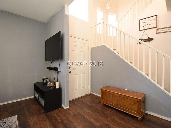 2nd image of 5843 Victory Point St
