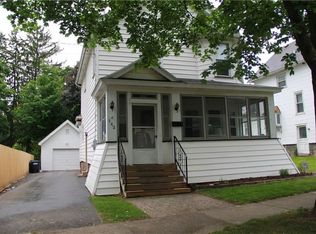 142 Stafford St, Palmyra, NY 14522