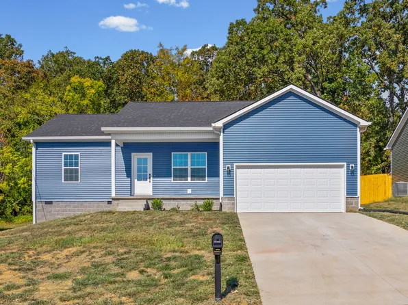 318 Pine Hill Dr, Hopkinsville, KY 42240