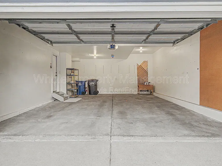 3884 Red Deer Trl — Photo 31