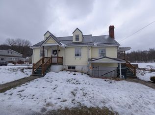 501 Pittsburgh St, West Newton, PA 15089