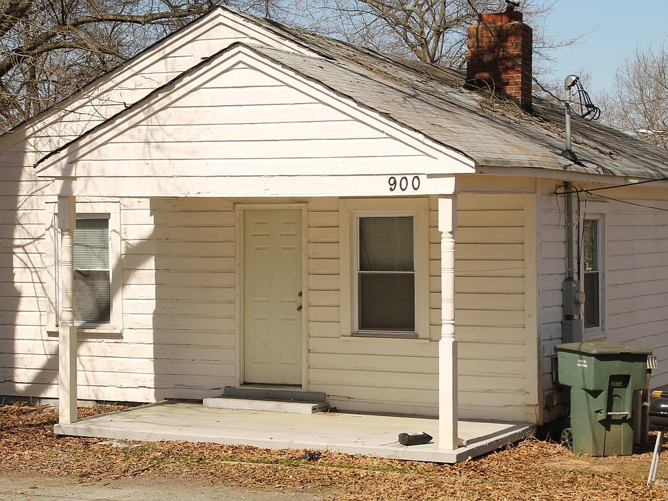 1st image of 900 E Mauney Ave