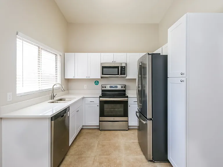 7537 W Georgia Ave — Photo 8