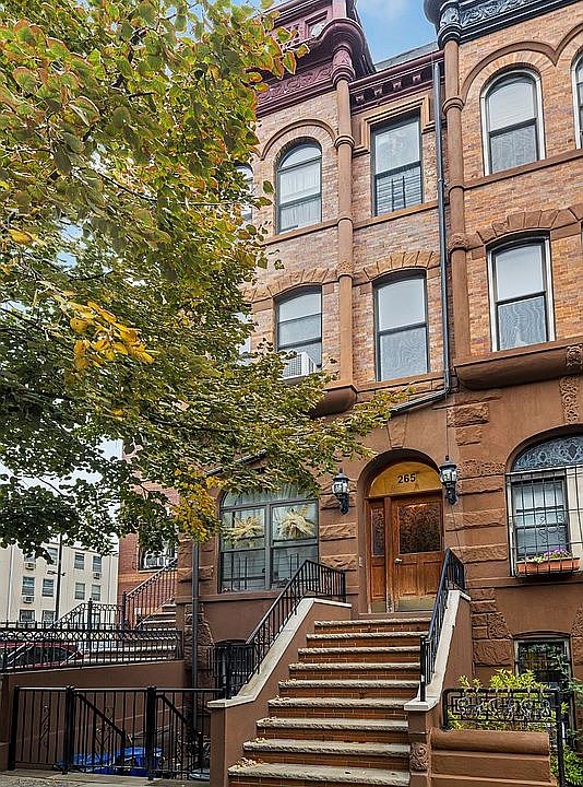 1st image of 265 W 136th St