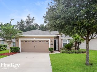 1532 Oldenburg Dr, Jacksonville, FL 32218