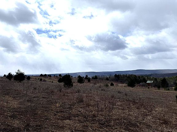 2nd image of 204 Valley View Dr #13