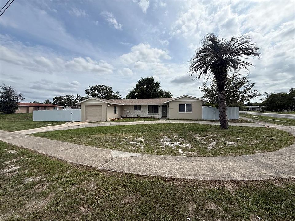 1st image of 6568 Treehaven Dr