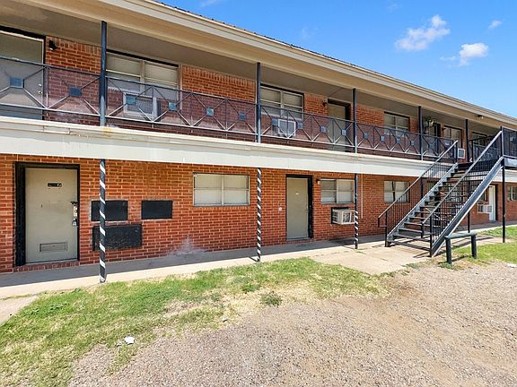 3rd image of 1717 48th St #203
