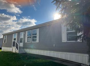 436 Hidden Rdg, Morrice, MI 48857