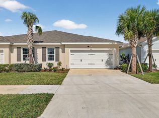 806 Persimmon Place, Fort Pierce, FL 34981