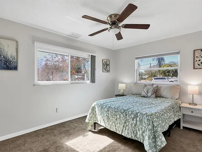 3425 Fairview Dr — Photo 27