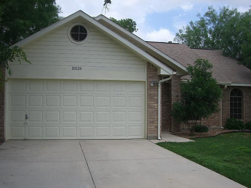 1st image of 10126 Sandyglen