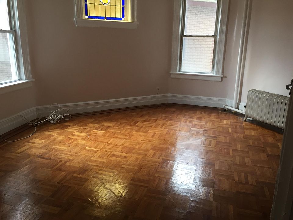 2nd image of 376 E 7th St