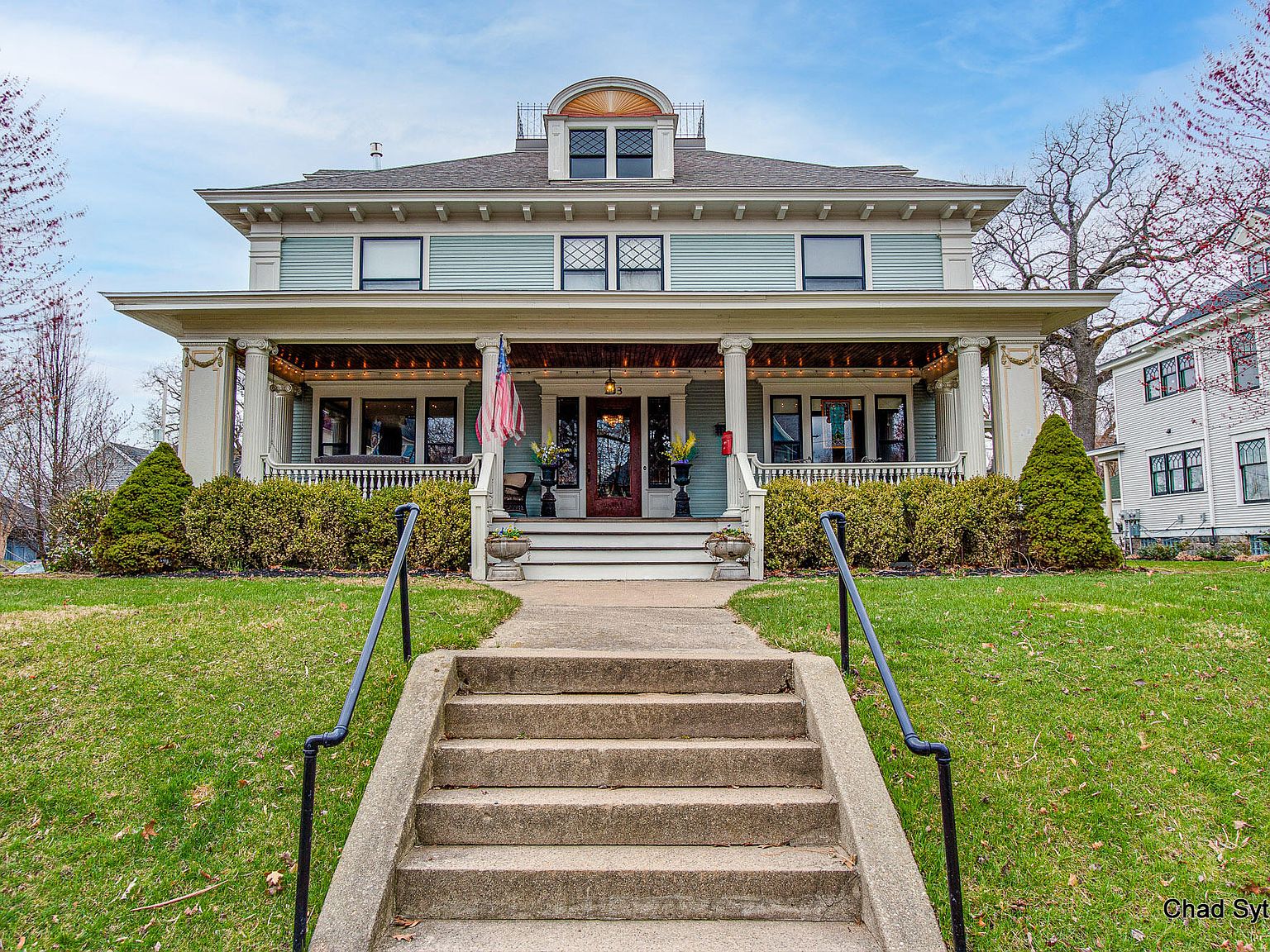 703 Madison Ave SE, Grand Rapids, MI 49503 Zillow