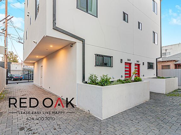 3rd image of 5654 N Farmdale Ave #5654