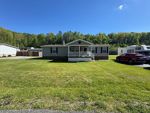 2nd image of 417 Overton Cir