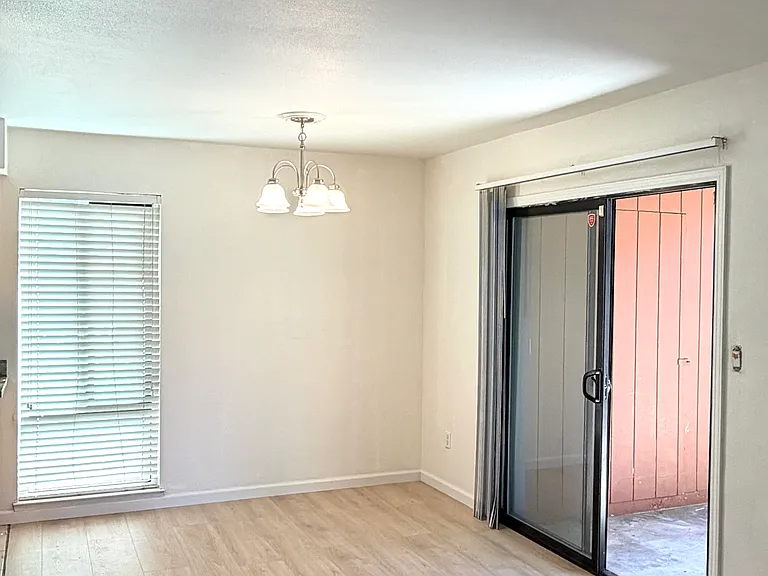 38627 Cherry Ln #34 — Photo 8