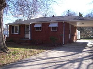 317 Spruce St, Lexington, NC 27292