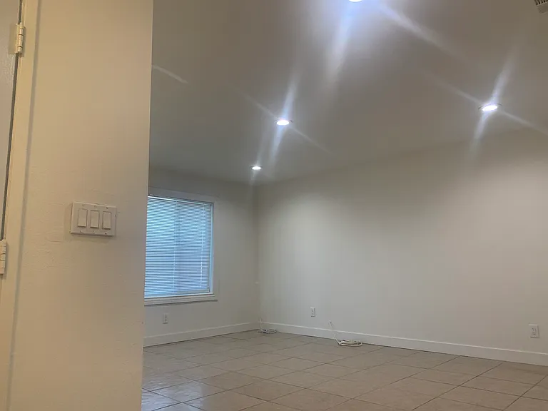 22721 Cottonwood Ave — Photo 18