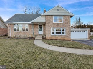 2313 Bressler Dr, West Lawn, PA 19609