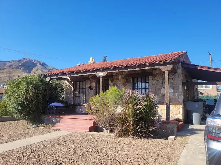 2801 Aurora Ave #C — Photo 1