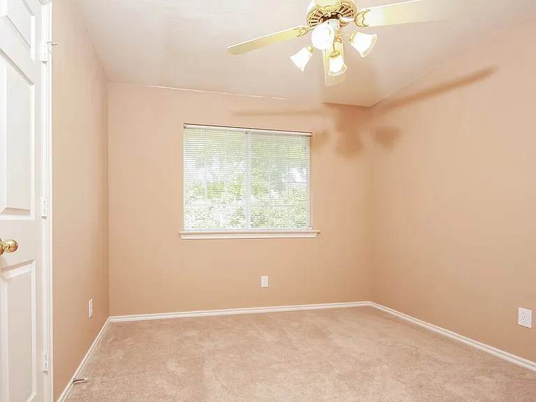 3011 Renaissance Dr — Photo 10