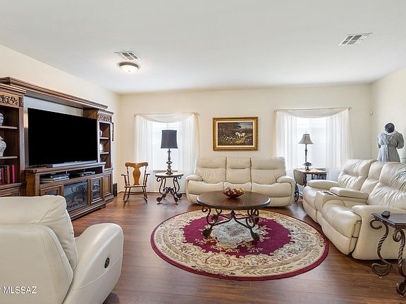 3rd image of 3585 E Silver Buckle Pl
