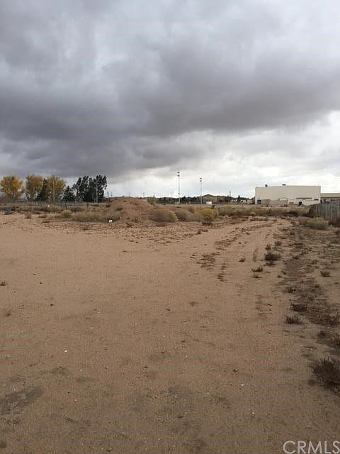 2nd image of 9032 E Ave