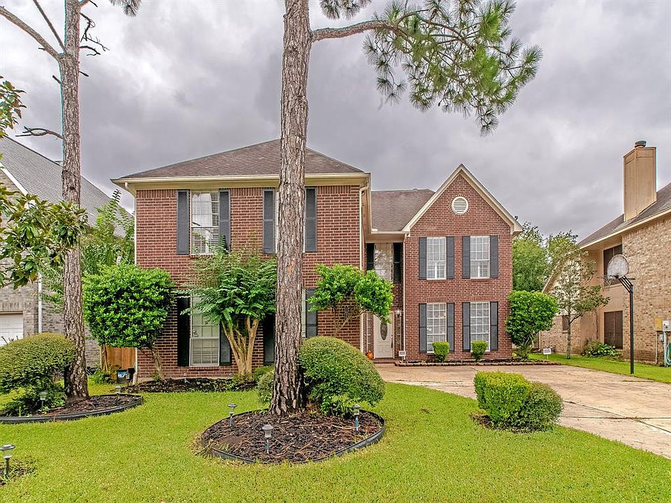 1st image of 1027 Chesterwood Dr