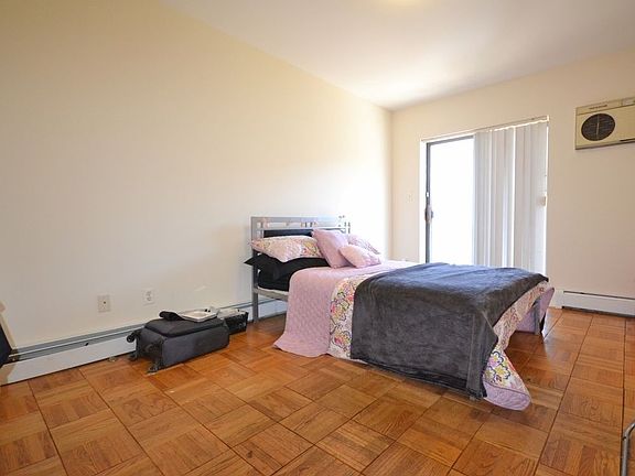 5th image of 3219 55th St #2