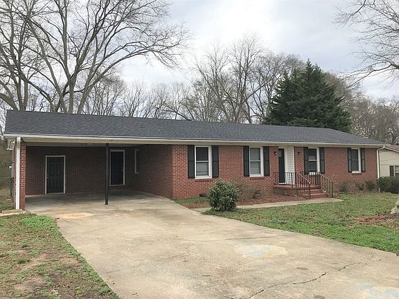 2nd image of 200 Hardwick Dr